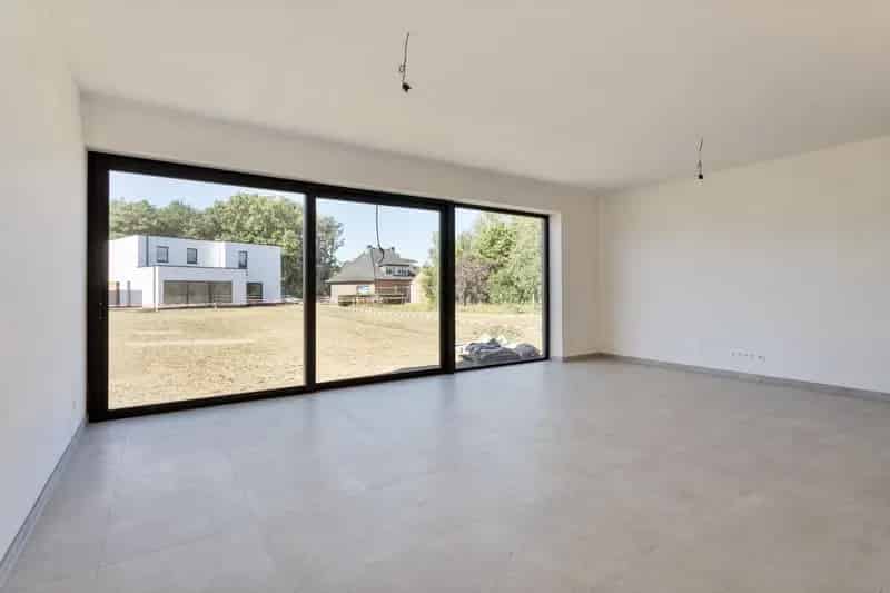 Lot 09 - Nieuwbouwwoning met 3 slpks en garage op wandelafstand van Balen centrum !
