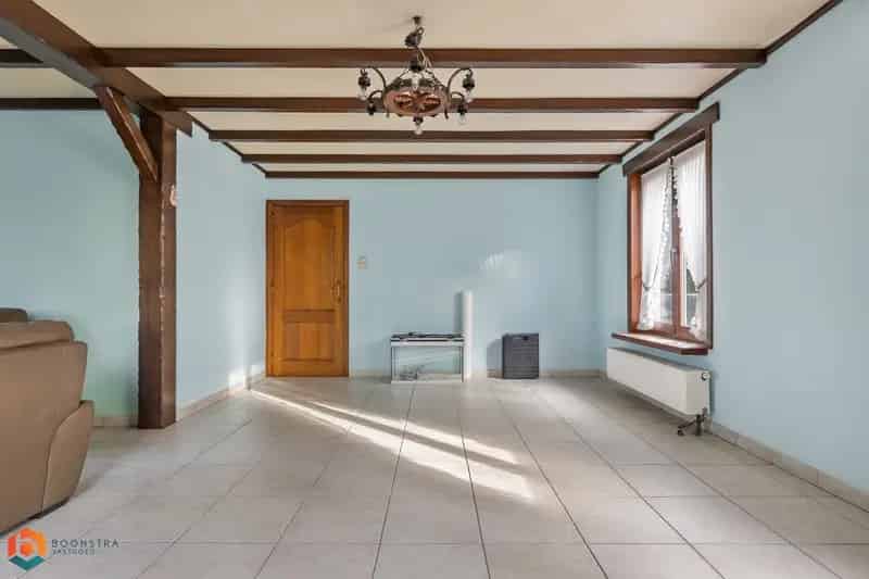 Landbouwerswoning met 3 slpkrs op ruim perceel (23.325 m²) te Putte