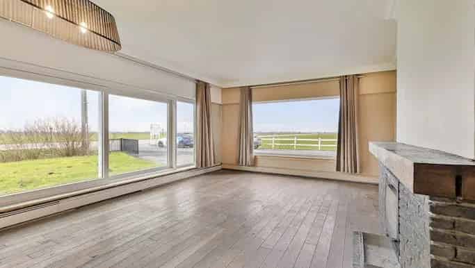 Magazijn met woonst te koop in Brugse Baan 6, Klemskerke - Dewaele