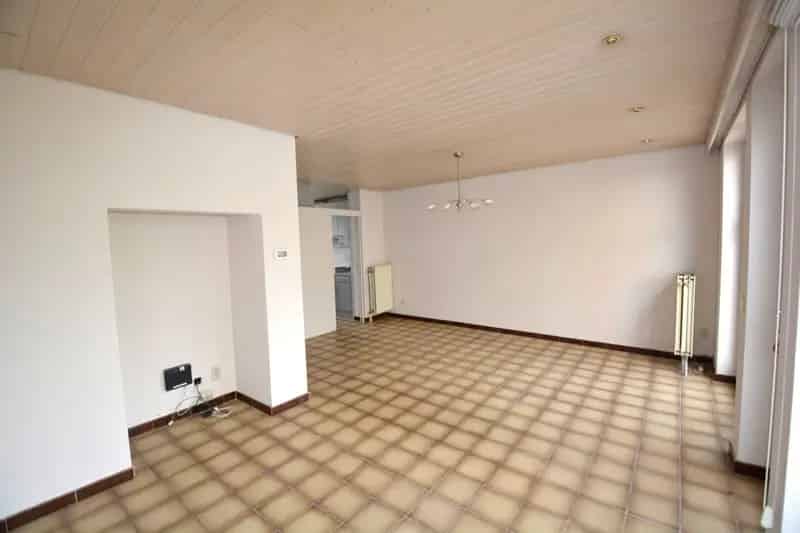 WONING MET 5 SLK EN TUIN TE CENTRUM RANST!