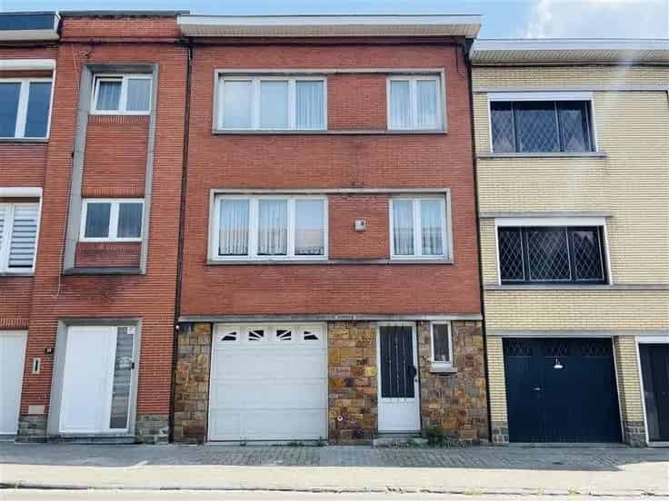 Huis Te Koop Grote Gezinswoning 200m2 Tuin Garage