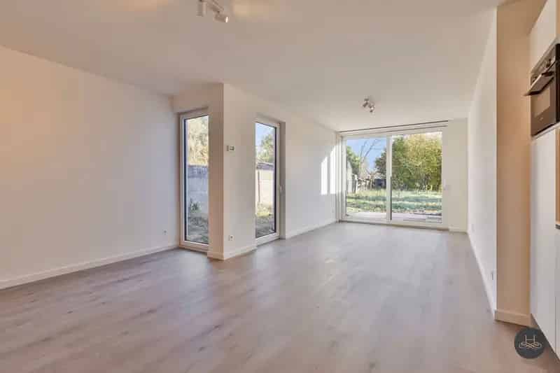 Lichtrijke, energiezuinige woning op toplocatie