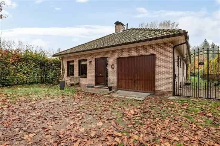 Bungalow Te Koop Schilde 3 slaapkamers Grote Tuin Garage
