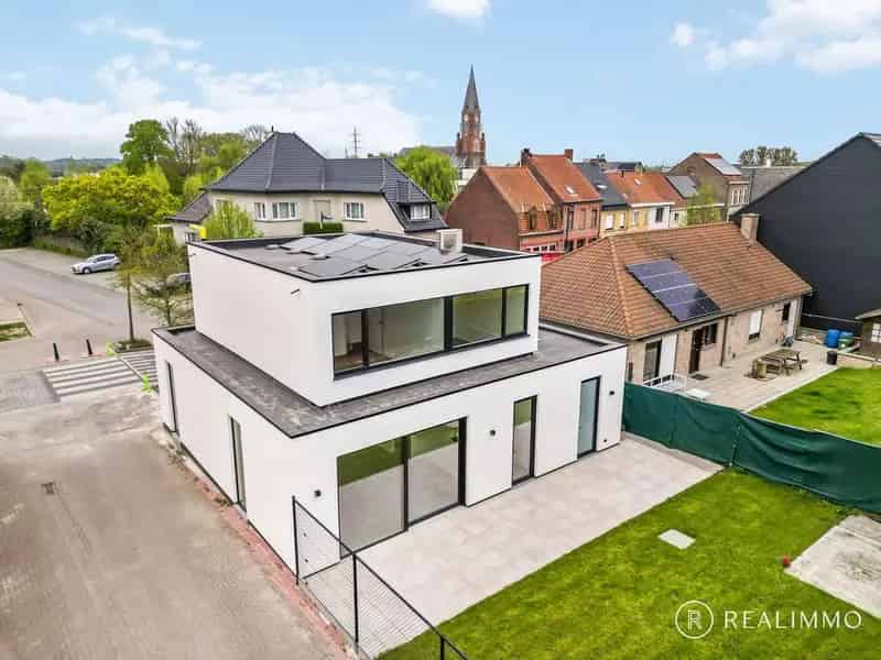 Ruime, moderne nieuwbouwwoning in hartje Ruien