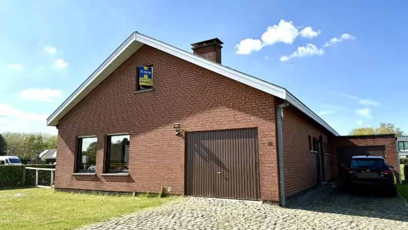 Rustig gelegen bungalow met veel privacy.