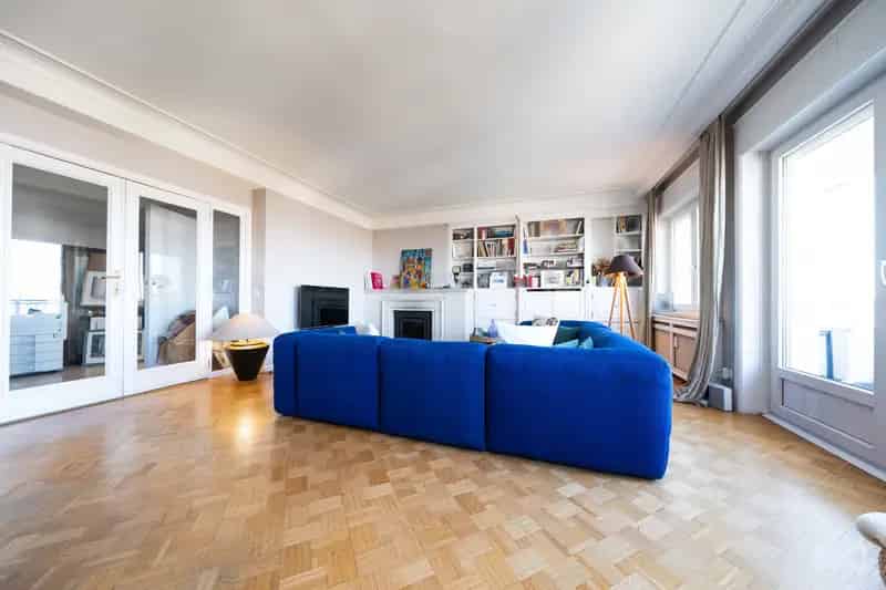 Appartement met drie slaapkamers in Forest