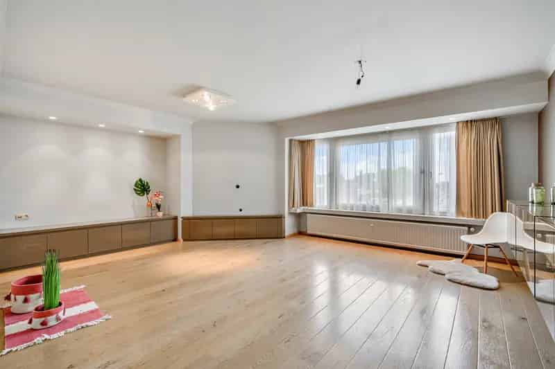 Gerenoveerd 2 Slaapkamer Appartement Grote Markt