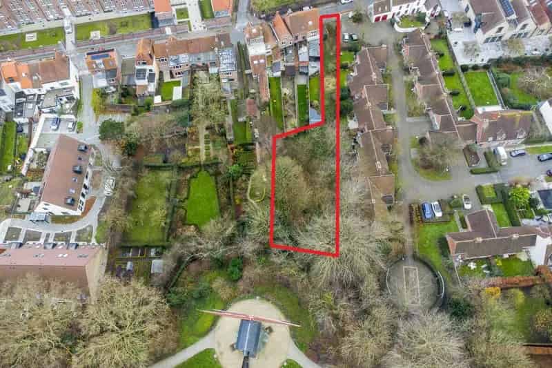 Grond te huur Brugge Centrum  866m²  Zicht op Kruisvest