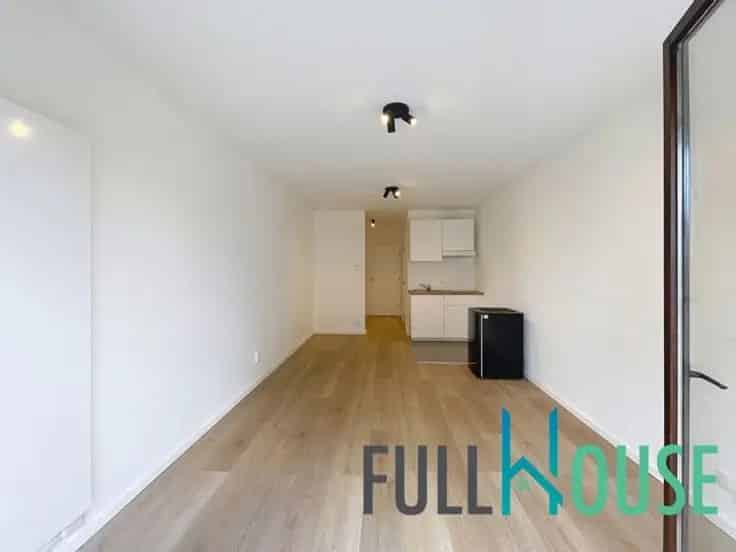 Studio Te Koop