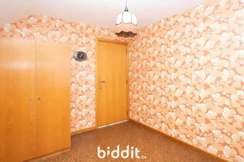 WONING MET INBOEDEL - IN OPTIE -