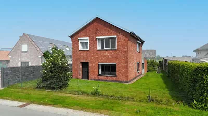 Huis te koop te Overmere: 3 slaapkamers, tuin, renovatieproject