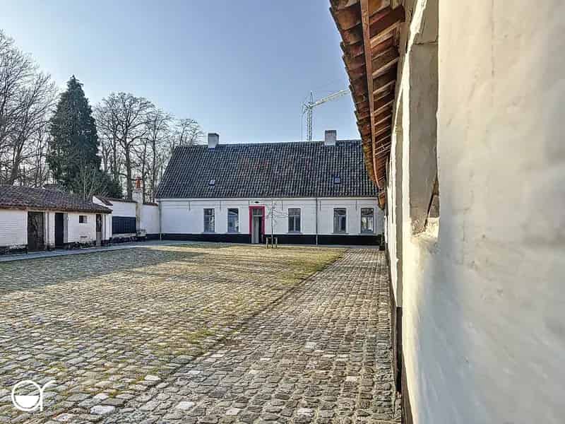 Huis te koop in Zwijnaarde