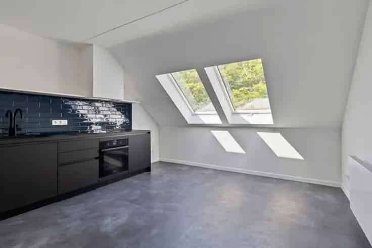 Studio Te Koop