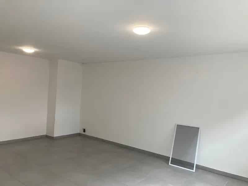 GEZELLIGE WONING MET 2 SLAAPKAMERS IN ROESBRUGGE