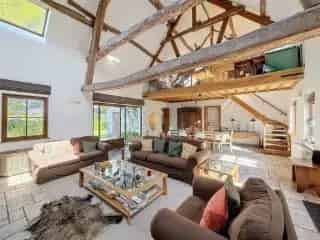 Huis te koop Huldenberg - Gerenoveerde Schuur met Zwembad