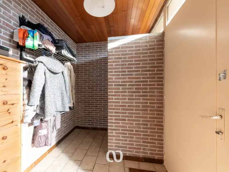 Rustig gelegen woning in het centrum van Ouwegem