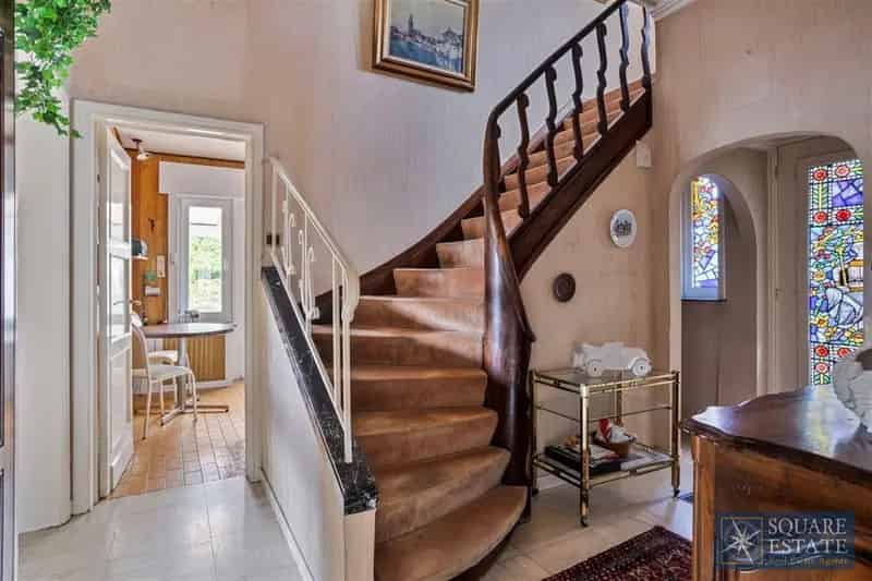 Authentieke villa met 3 slaapkamers in Dilbeek