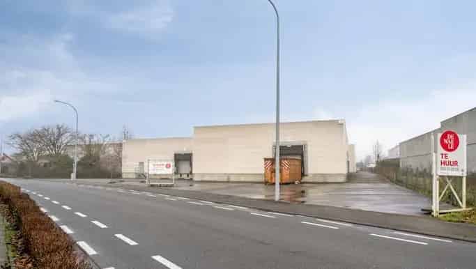 Magazijn met woonst te koop in Groenstraat 2, Ingelmunster - Dewaele