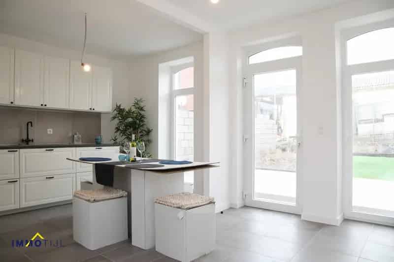 Huis te koop Haaltert: gerenoveerde woning met 3 slaapkamers en tuin