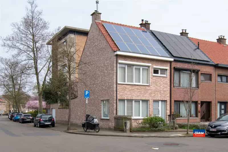 Huis te koop
