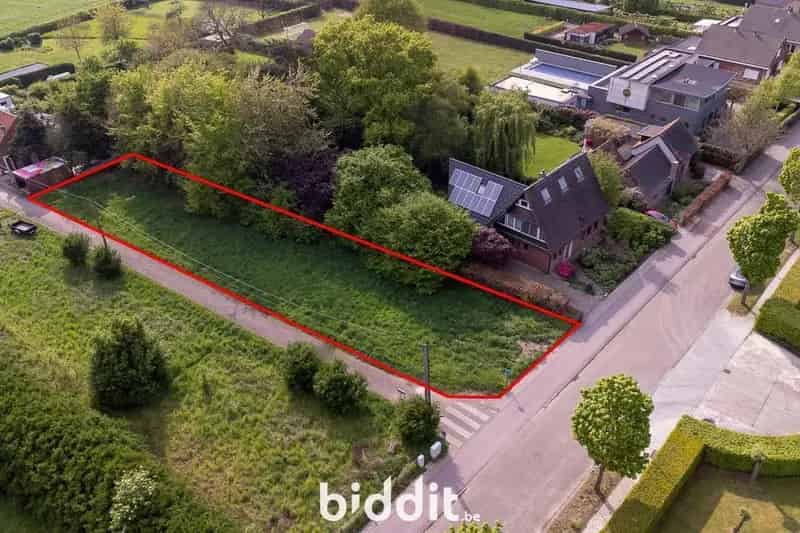 RUSTIG GELEGEN BOUWGROND