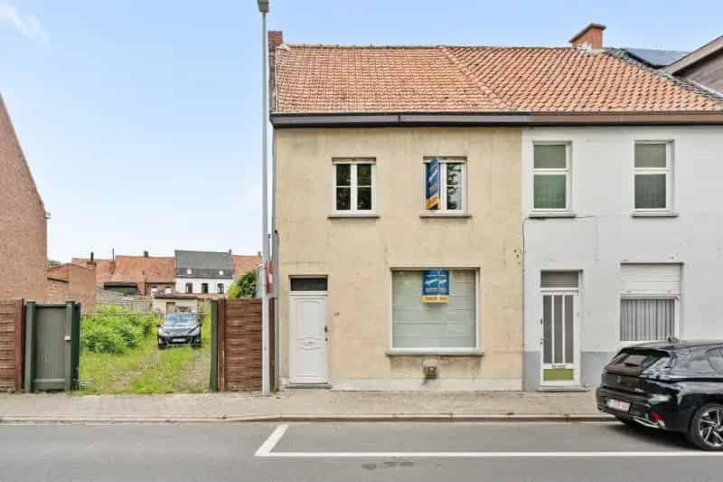 Woning met 3 slaapkamers en zonnige tuin in Ledegem