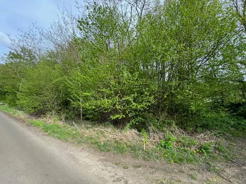 Bouwgrond voor open bebouwing (79 meter straatbreedte)
