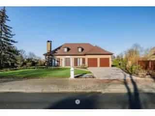 Huis te koop Verrebroek - Landelijke villa met 2 slaapkamers en grote tuin