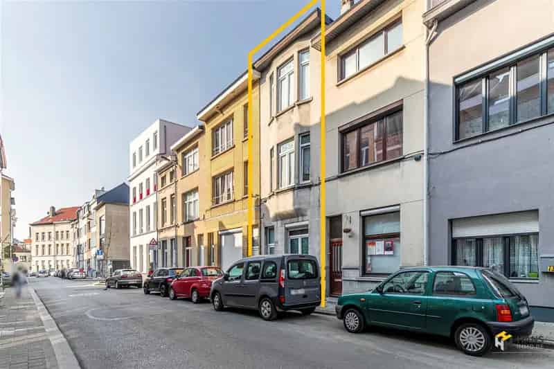 Huis te huur Antwerpen 120m² 3 slaapkamers 3 badkamers