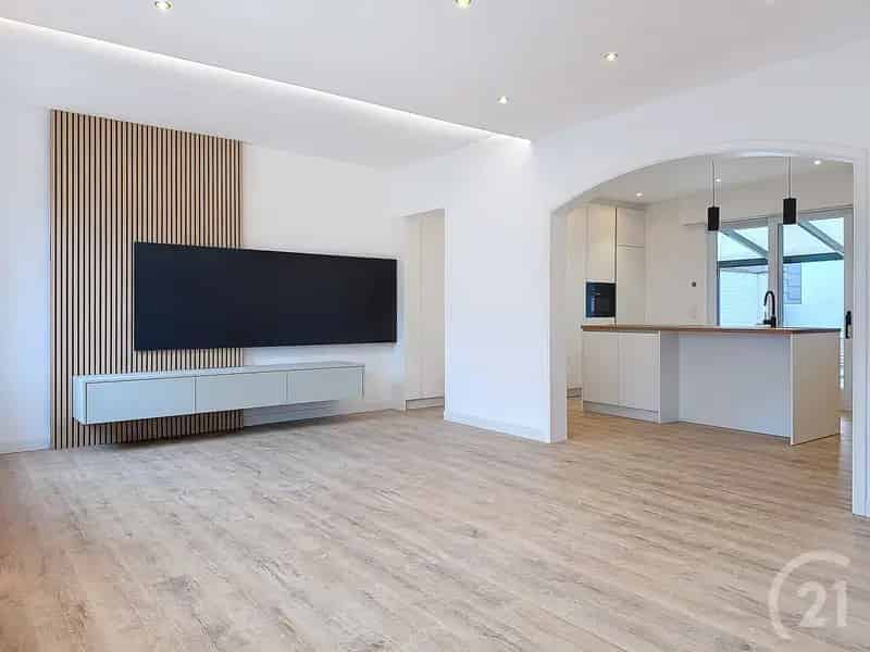 Appartement te huur Lint centrum 134m²