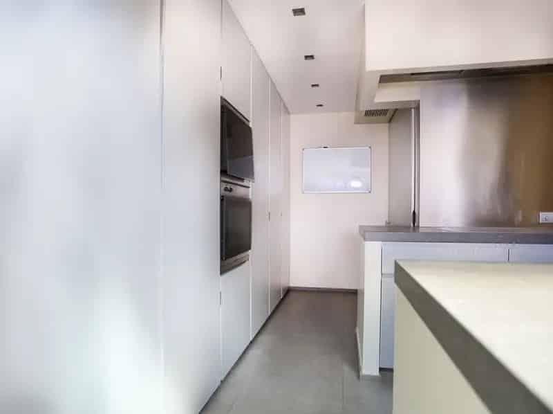 Lichtrijke Loft te Koop met Mezzanine en Terras