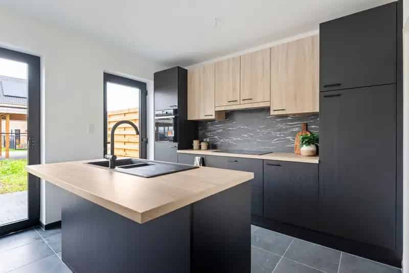 Instapklare nieuwbouwwoning te Zittaart-Meerhout.
