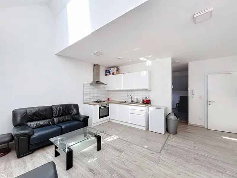 Gemeubileerde studio te huur 