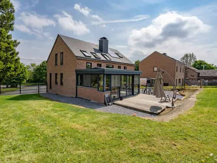 Huis Te Koop Aye 4 Slaapkamers Grote Tuin