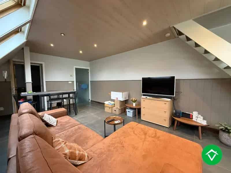 Rijwoning met 3 slaapkamers en tuin te Izegem