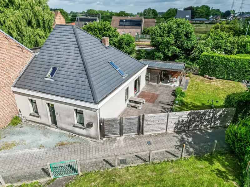 Charmante, verder te renoveren woning te centrum Malderen