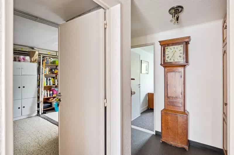 Prachtige Bel-etage (m²) met 4/5 slaapkamers op toplocatie te Kontich!