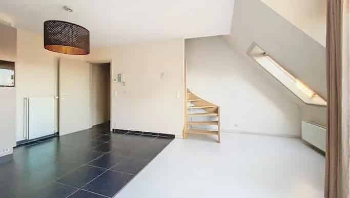 Appartement te huur in Steenweg op Deinze 212, Lotenhulle - Dewaele