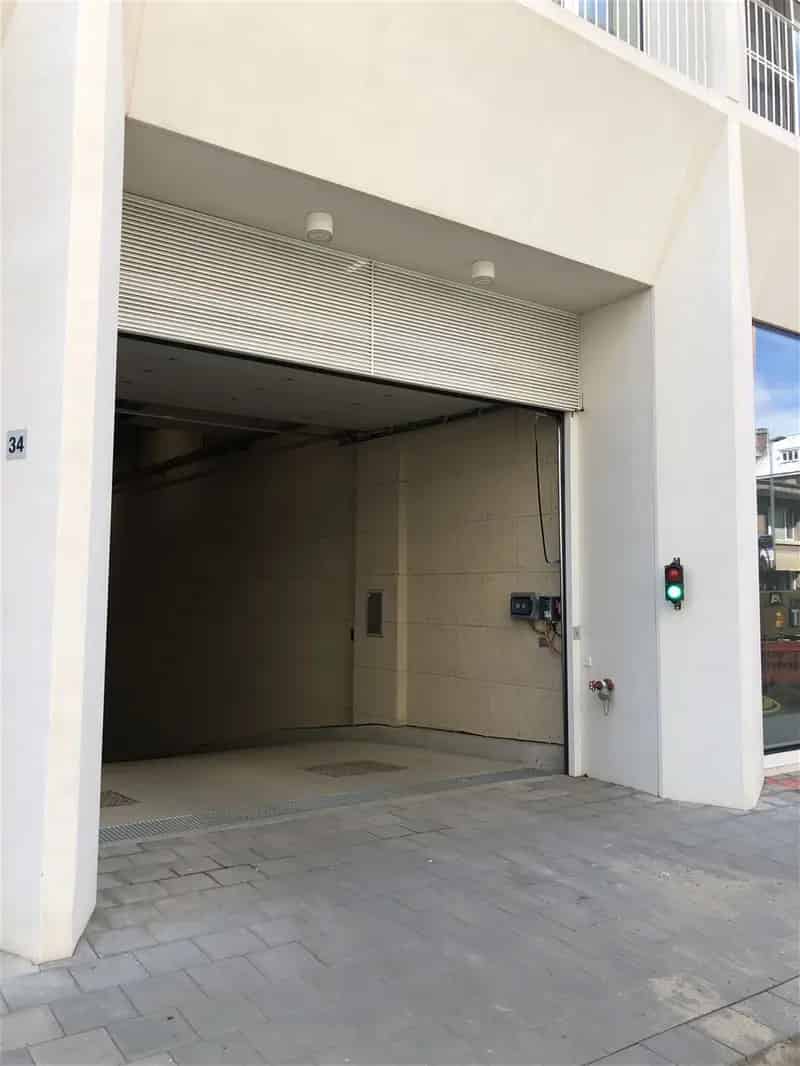 Garage te koop