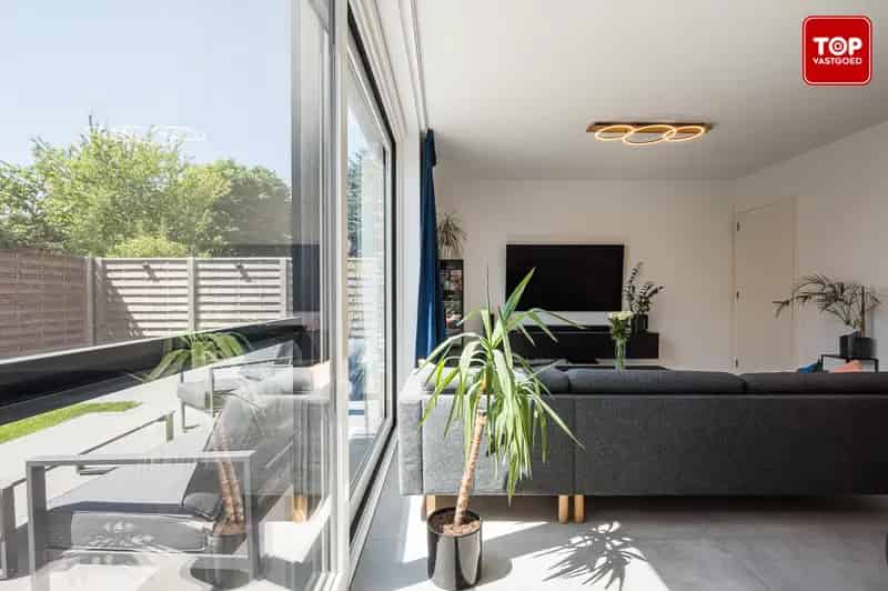 Nieuwbouw woning te huur 4 slaapkamers Ertvelde
