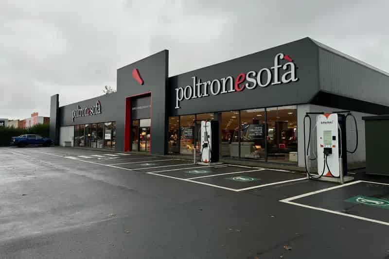 Multifunctioneel pand van 1.250 m²