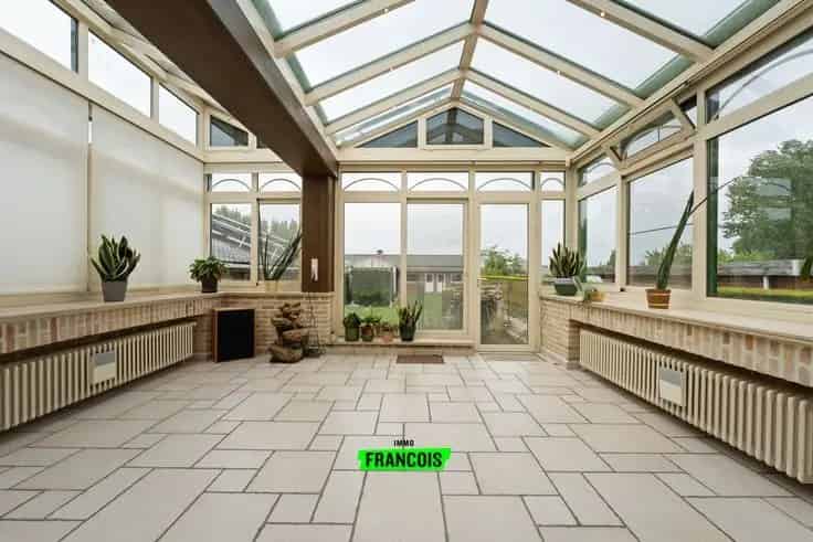 Herenhuis Te Koop Anzegem: Art Deco Villa met Tuin en Garage