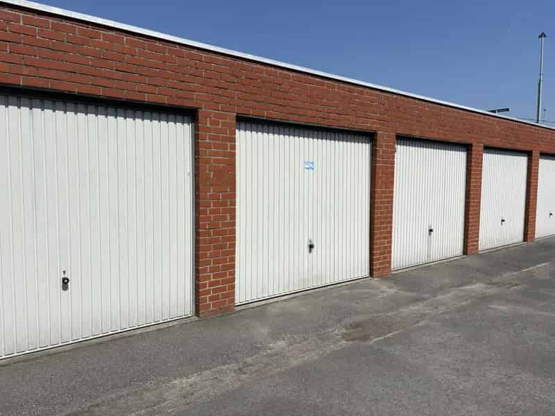 Garage te Huur Centraal Gelegen