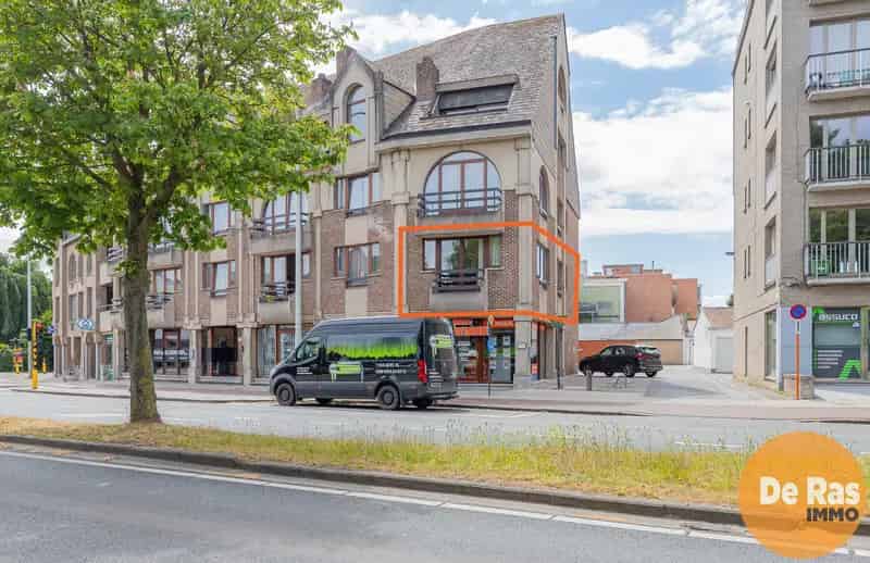 AALST - Centraal gelegen hoekappartement
