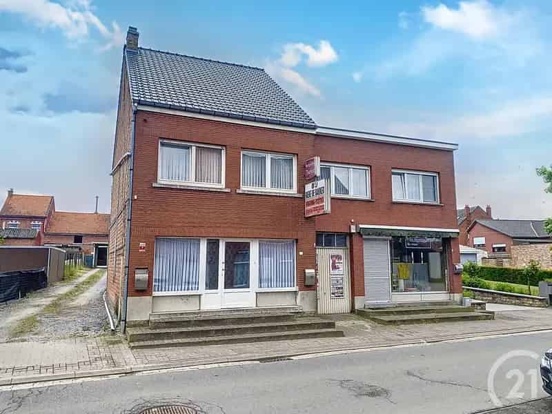 Huis te huur Schoonderbuken: Grote woonst met handelspand