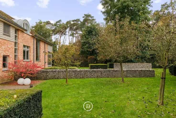 Huis Te Koop: Luxe Villa nabij Broeklei