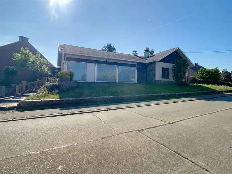 Ruime woning af te werken, 3/5 slpks, garage, tuin, 16a 03ca
