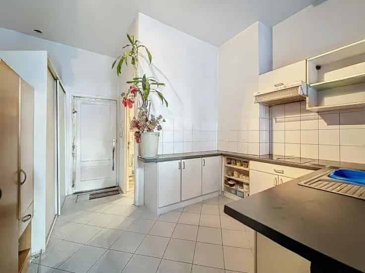 Studio Te Koop