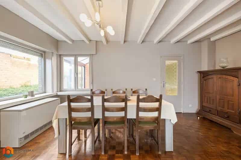 Woning met 3 slpkrs en dubbele garage aan de Nete in Lier