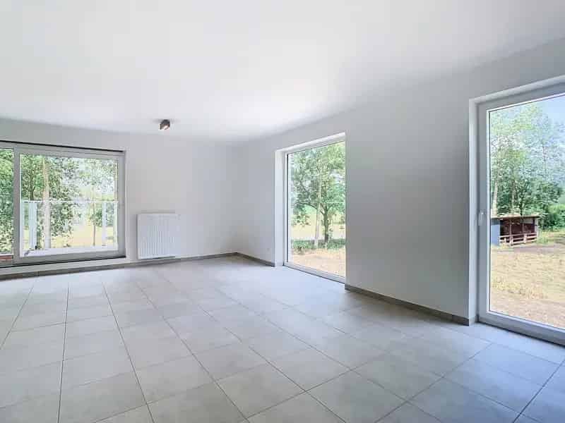 Appartement 2 slaapkamers, ondergrondse garage te Zoutleeuw